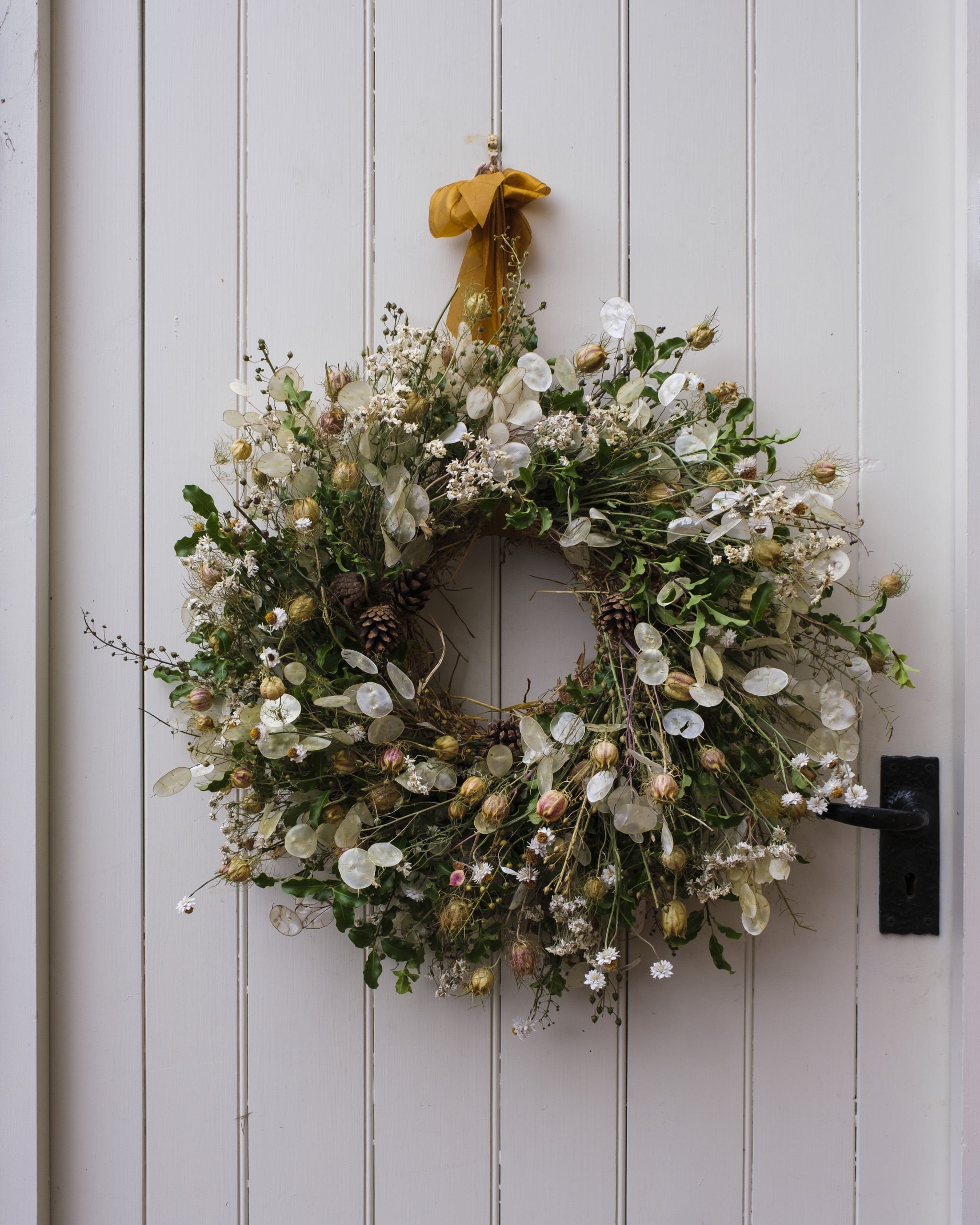 Featured image for “Sustainable Everlasting Christmas Wreath”